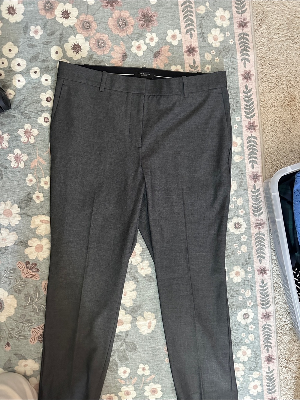 Ann Taylor Men's Charcoal Gray Dress Pants